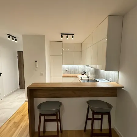 Lubelska Skyres Tower Center View